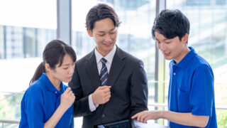 M&A専門家が推奨する「最低限これだけは確保すべき」有資格者の人数と配置基準